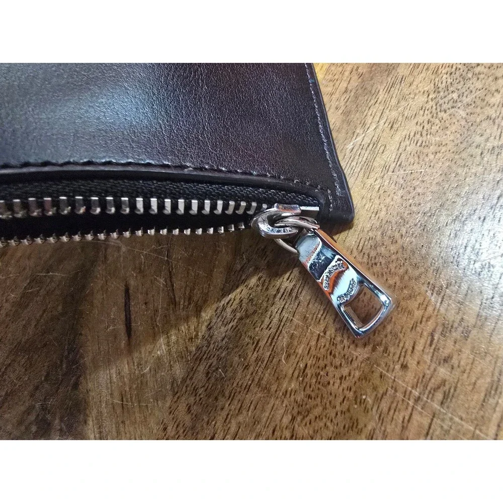 Coach Black Silver Tab/Zipper Envelope Money Wallet